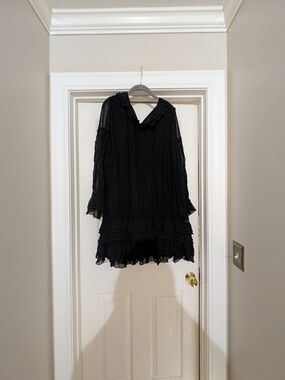 Women's Black Ruffled Long-Sleeve Layered Dress